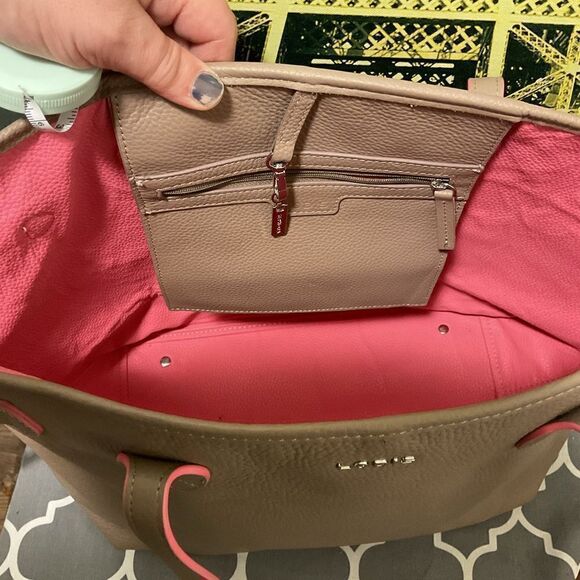 Lodis peppled leather bag tote - Picture 10 of 10